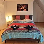 Wintergarten Fuer 8 Gaeste Und 2 Hunde In Der Eifel Mit Toller Aussicht, Kamin Und Garten