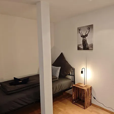 Wintergarten Fuer 8 Gaeste Und 2 Hunde In Der Eifel Mit Toller Aussicht, Kamin Und Garten *