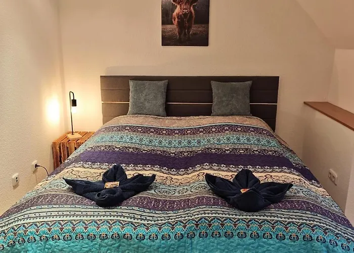 Wintergarten Fuer 8 Gaeste Und 2 Hunde In Der Eifel Mit Toller Aussicht, Kamin Und Garten *