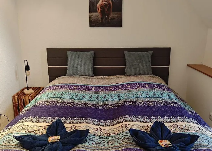 Wintergarten Fuer 8 Gaeste Und 2 Hunde In Der Eifel Mit Toller Aussicht, Kamin Und Garten *