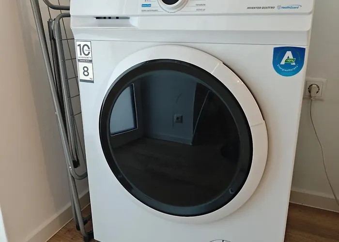 Wintergarten Fuer 8 Gaeste Und 2 Hunde In Der Eifel Mit Toller Aussicht, Kamin Und Garten *