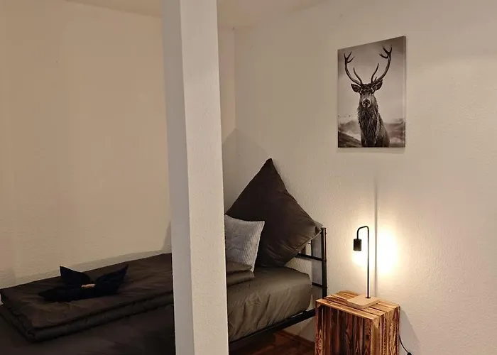 Wintergarten Fuer 8 Gaeste Und 2 Hunde In Der Eifel Mit Toller Aussicht, Kamin Und Garten *